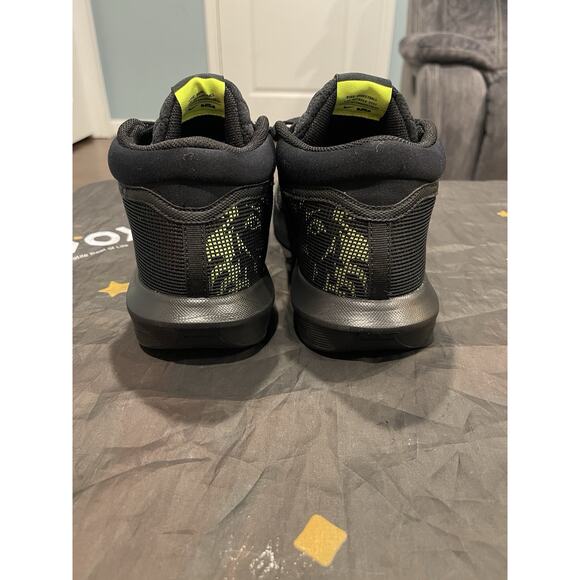 New Men’s Sz 10.5 Nike LeBron Witness 8 Mens Basketball Shoes Black FB2239-002 - Picture 4 of 7